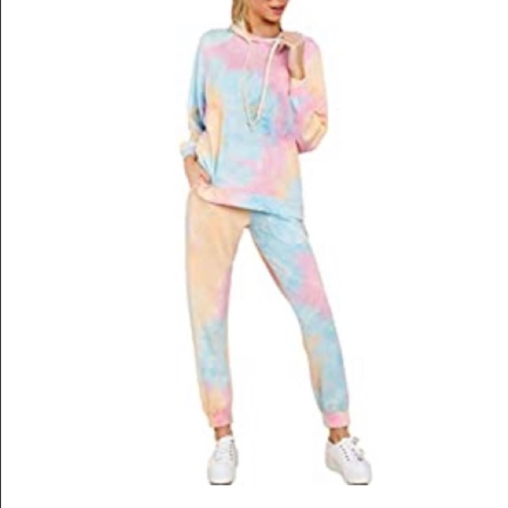 Like New- Tye Dye Loungewear Set 💕👑